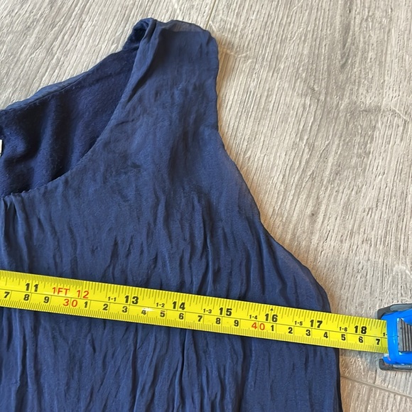 Beautiful Italian Made Blue Top to dress up any bottom . - Picture 6 of 10